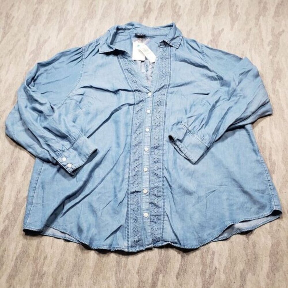 Torrid Top Womens 3 Blue Tennessee Pintuck Long Sleeve Chambray Button Up NWT‎